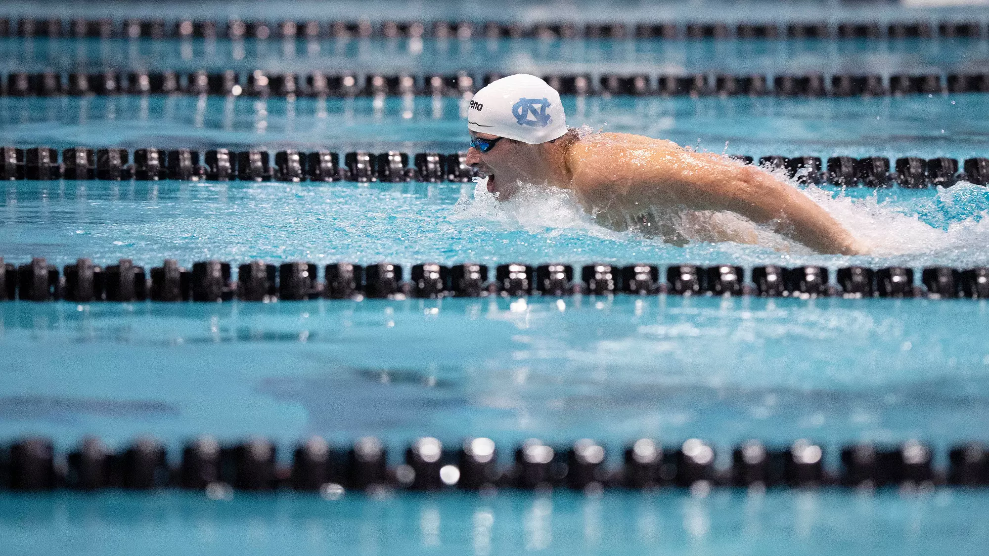 Sebastian Lunak swimming